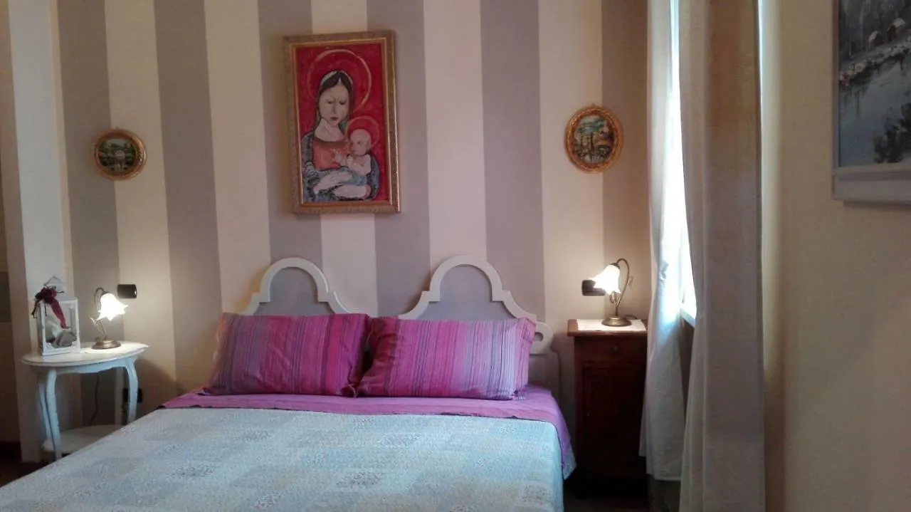 B&B Corte Giare SantʼAmbrogio di Valpolicella 0*,